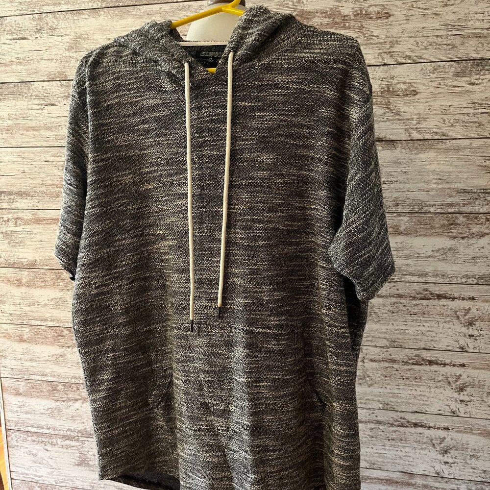 Men's Grey Short Sleeve Hoodie Size XL